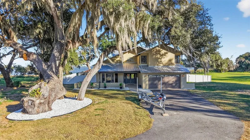 34210 ROSA LANE, FRUITLAND PARK, FL 34731, Fruitland Park, Florida, United States. - Photo 42