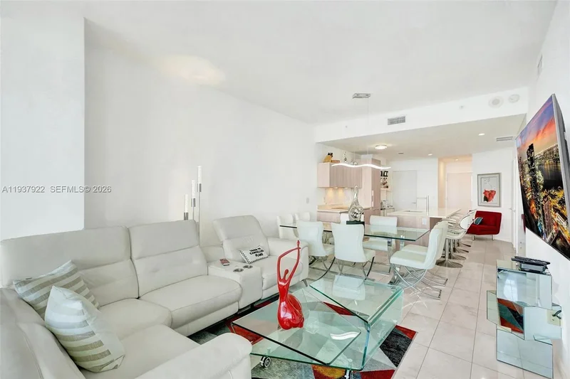 480 NE 31st St 1705, Miami, Florida, United States. - Photo 10