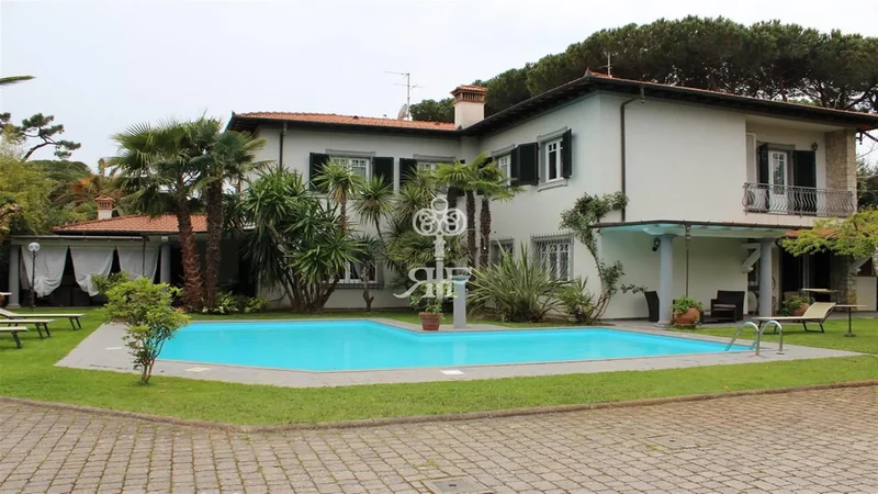 VILLA DONATELLA - FORTE DEI MARMI