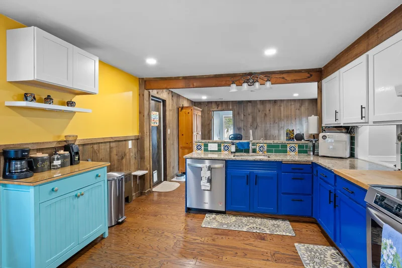 10 Fuller Road , Chelmsford, MA 01824, Chelmsford, Massachusetts, United States. - Photo 2