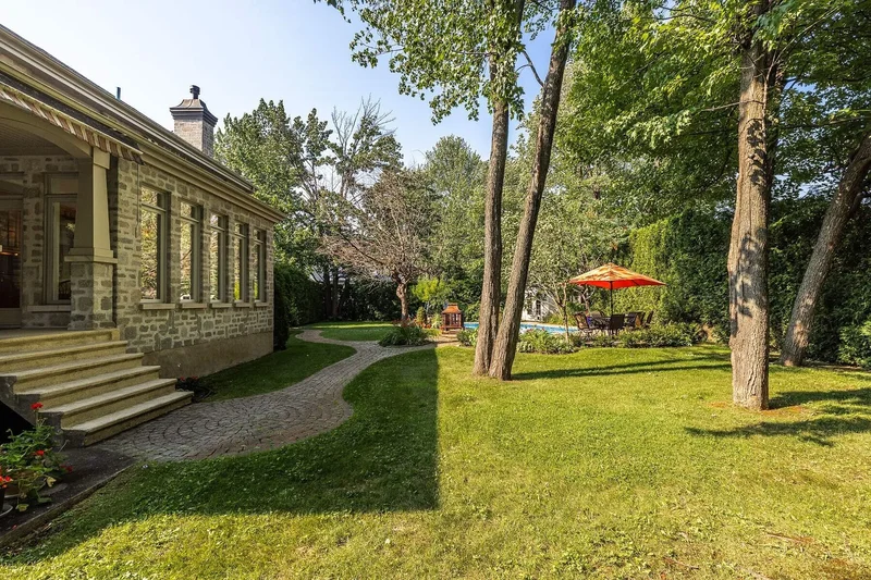 215 Boul. De Gaulle, Lorraine, QC J6Z4H1, Lorraine, Quebec, Canada. - Photo 26