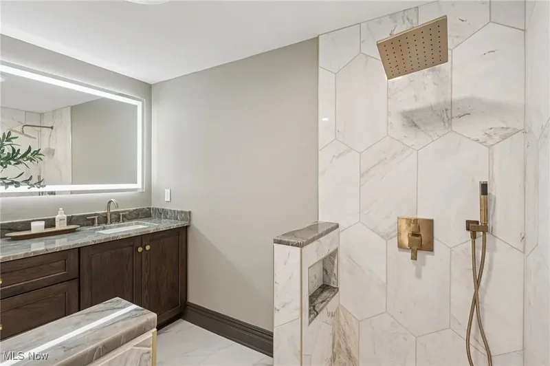1460 Kingsway, Westlake, OH, 44145, USA, Westlake, Ohio, United States. - Photo 28