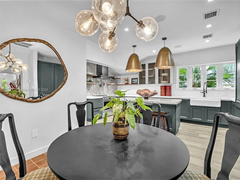 856 Tyler St, Hollywood, Florida, United States. - Photo 13