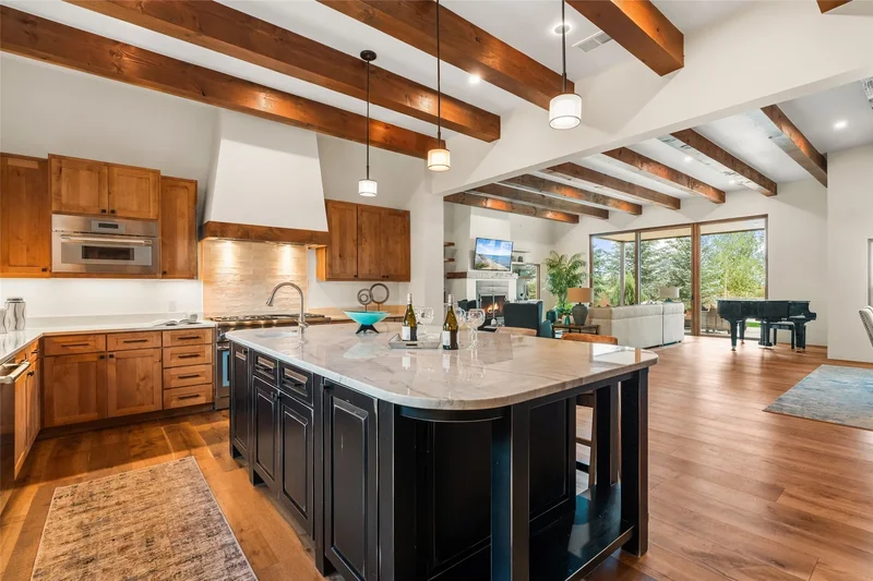 7 Plano Arbolito , Santa Fe, NM 87506, Santa Fe, New Mexico, United States. - Photo 12