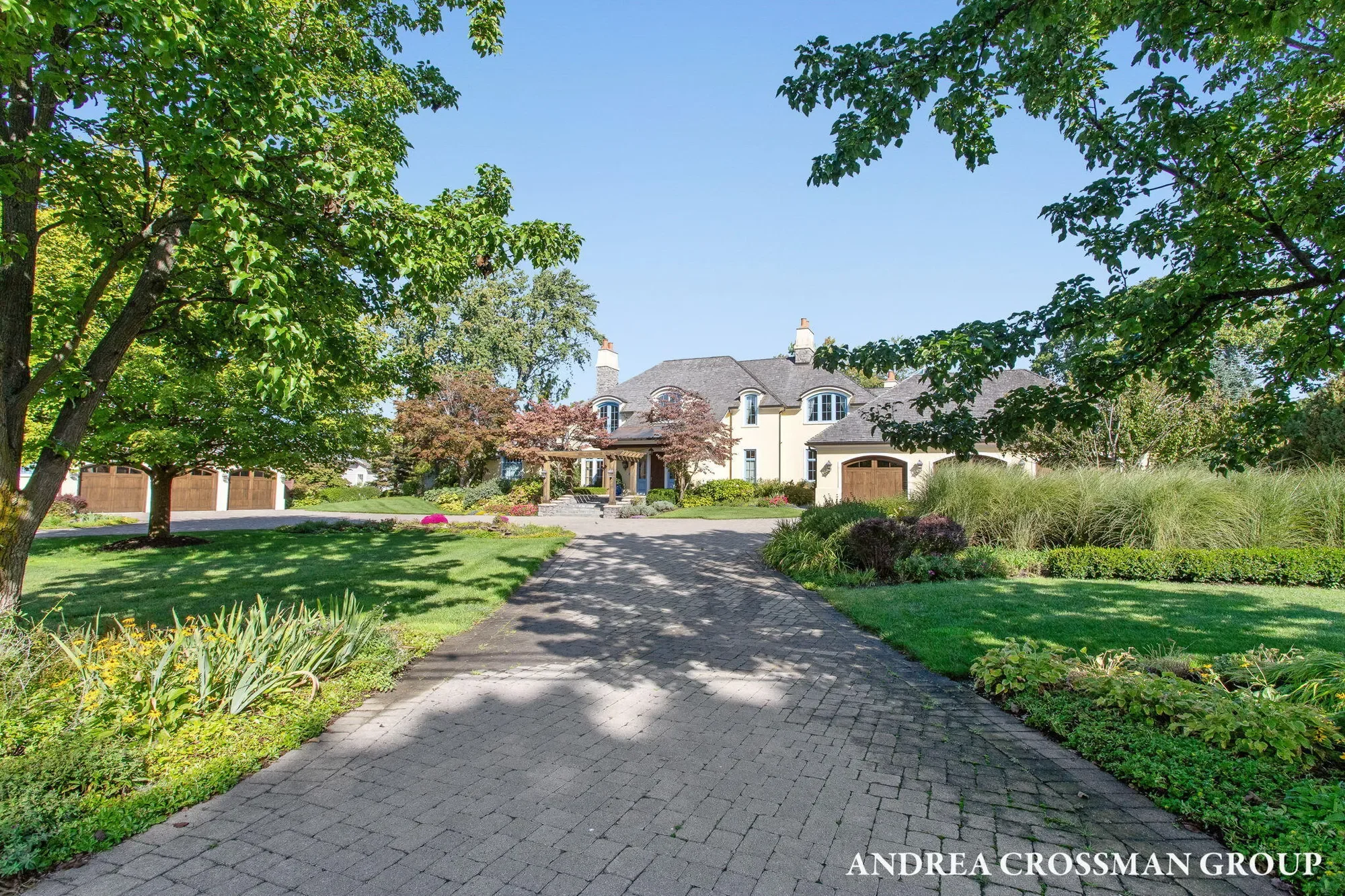 1933 South Shore Drive, Holland, MI 49423, Holland, Michigan, United States. - Photo 7