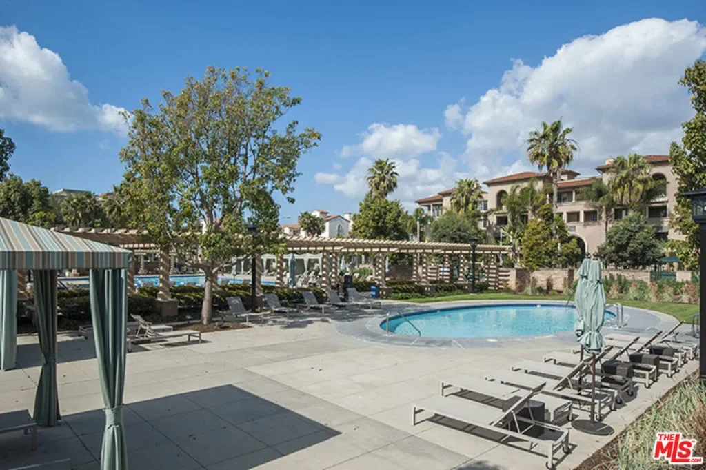 12920 Runway Road 360, Los Angeles, California, United States. - Photo 7