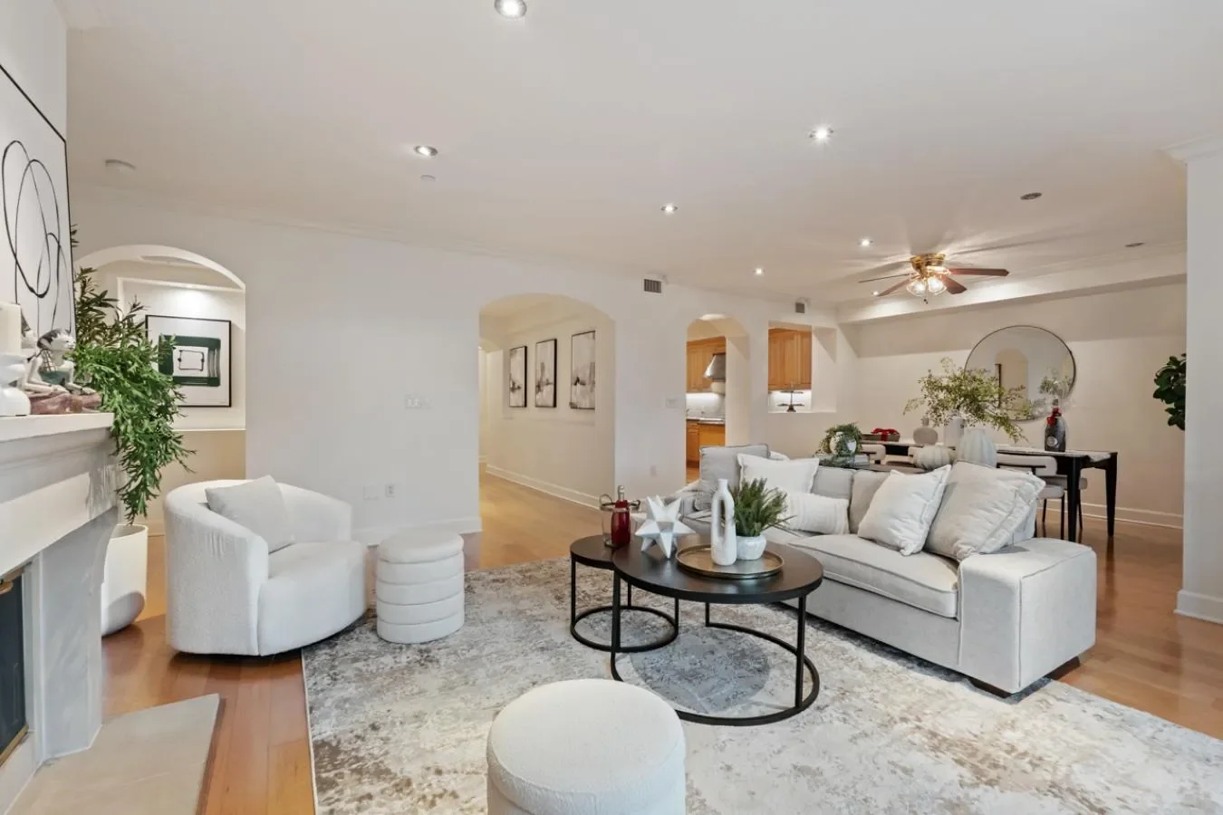 1040 Genter Street, San Diego, California, United States. - Photo 8