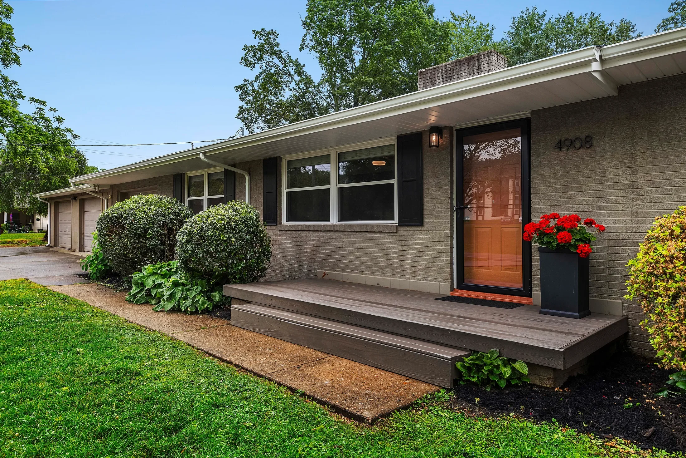 4908 Lonas Drive , Knoxville, TN 37909, Knoxville, Tennessee, United States. - Photo 29
