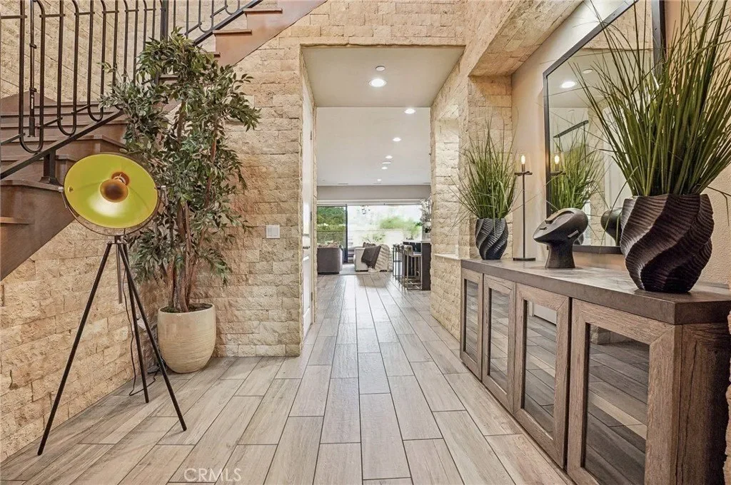 20452 W Esmerelda Lane, Porter Ranch, CA, 91326, USA, Los Angeles, California, United States. - Photo 35