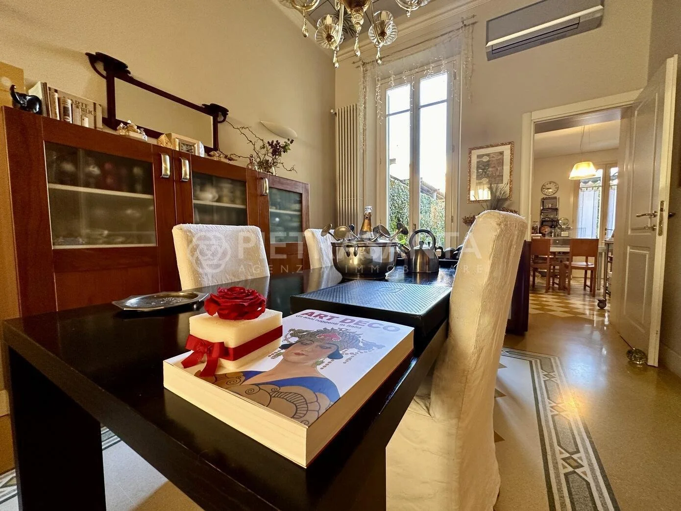Gallery photo 6