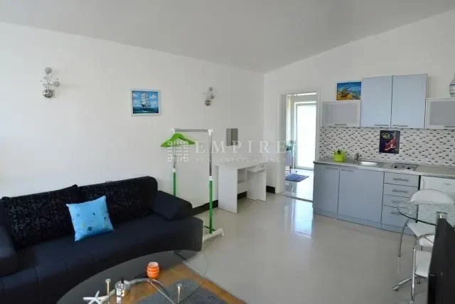 Gallery photo 5