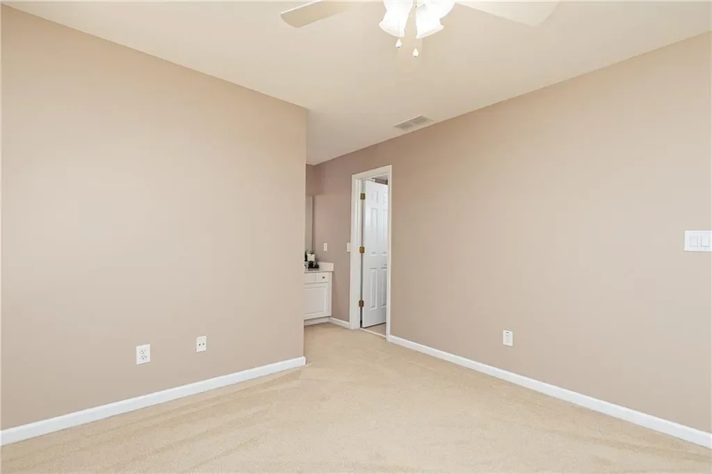 Gallery photo 8