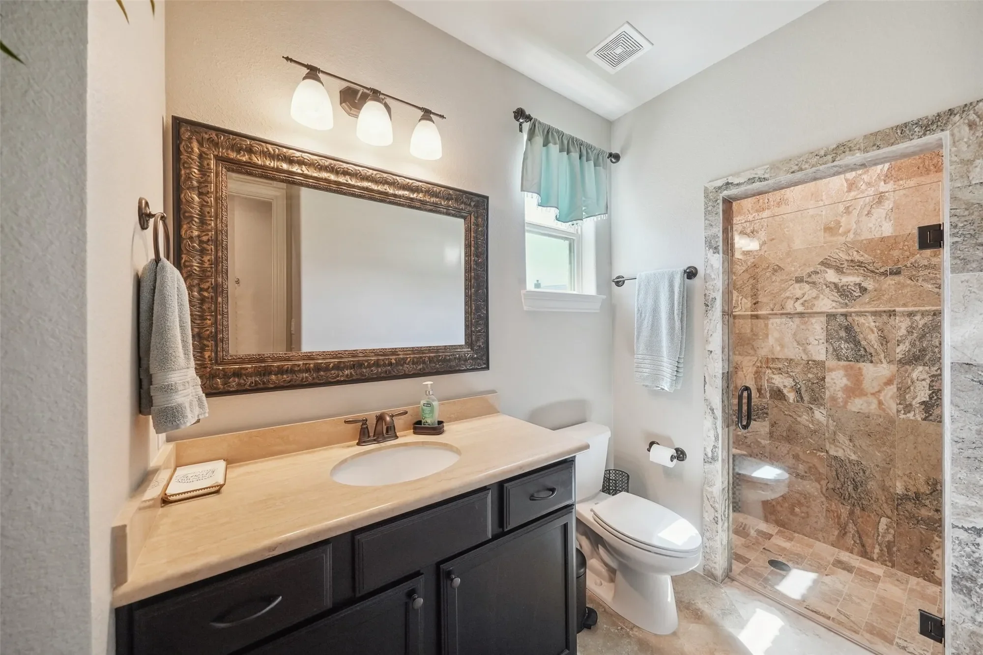 5924 Oak Leaf Court, Conroe, TX 77304, Conroe, Texas, United States. - Photo 27