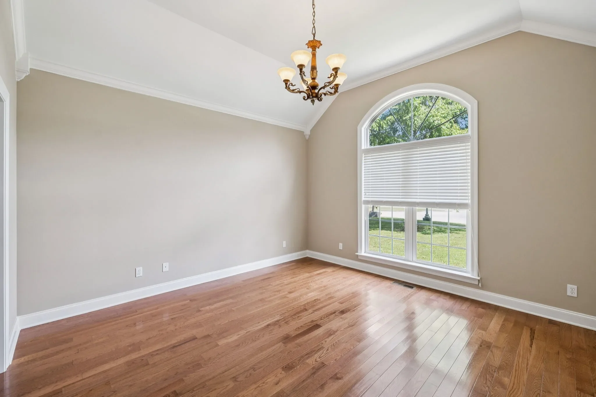 142 Heritage Circle, Manchester, TN 37355, Manchester, Tennessee, United States. - Photo 17