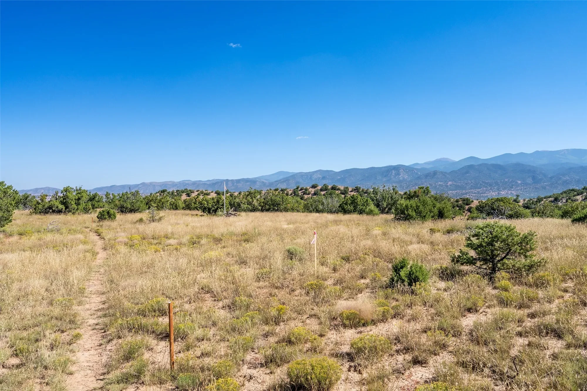 72 Sendero Encanto, Santa Fe, NM 87506, Santa Fe, New Mexico, United States. - Photo 8