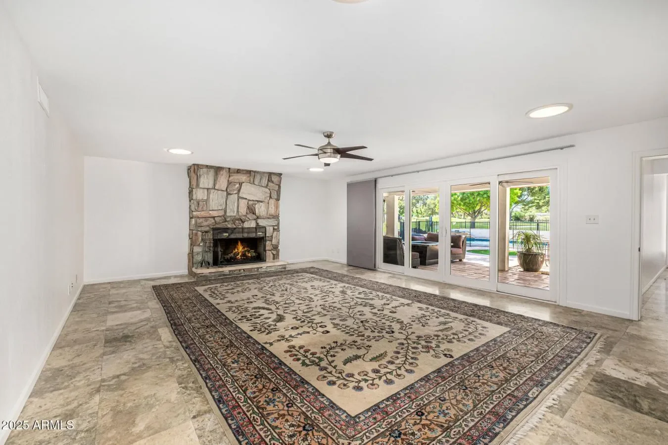 330 W TAM OSHANTER Drive., Phoenix, Arizona, United States. - Photo 1