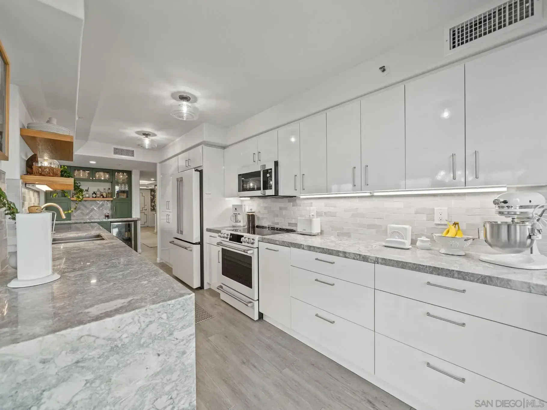 1750 Avenida Del Mundo, Coronado, California, United States. - Photo 19
