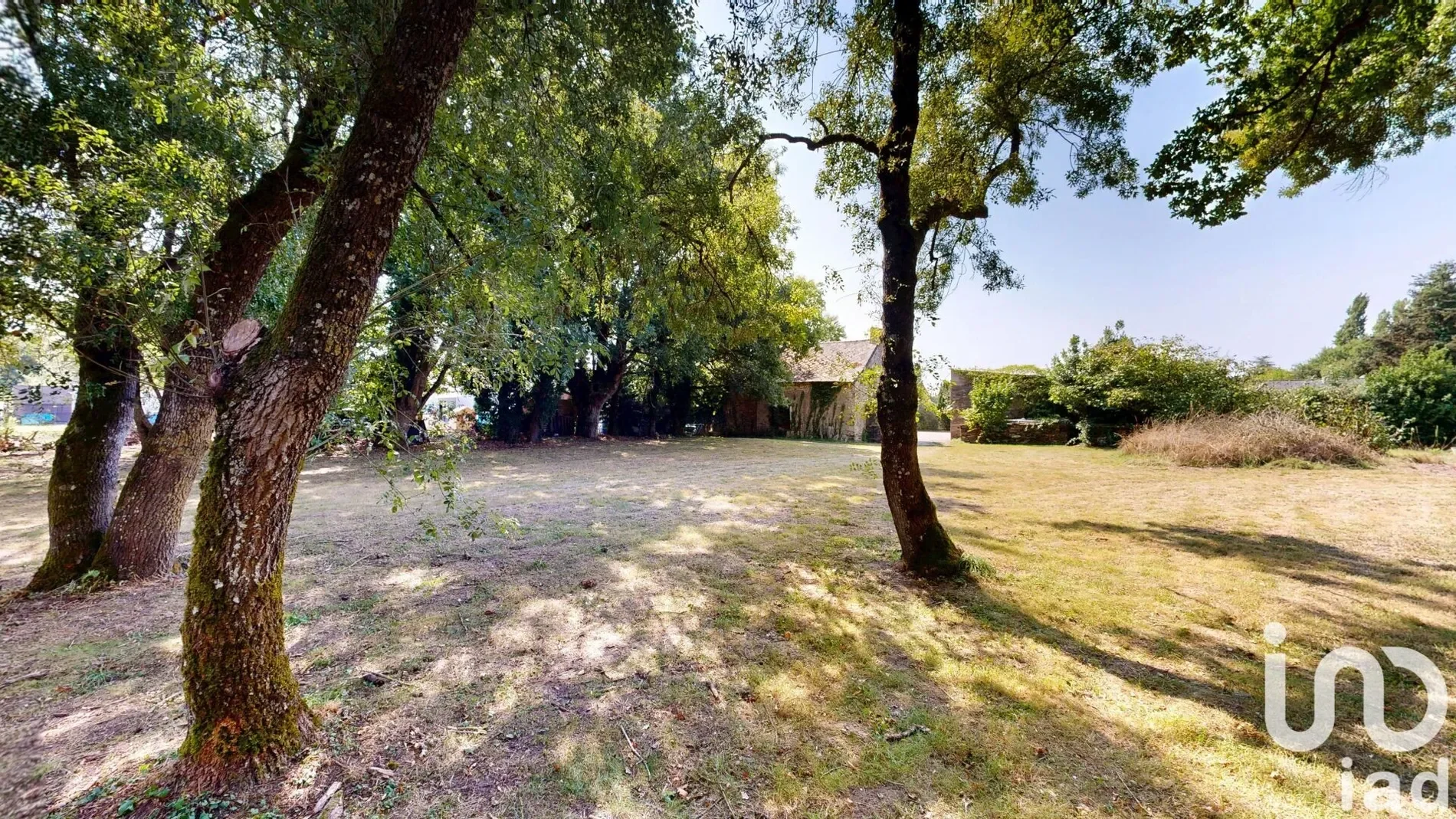 Exterior photo 9