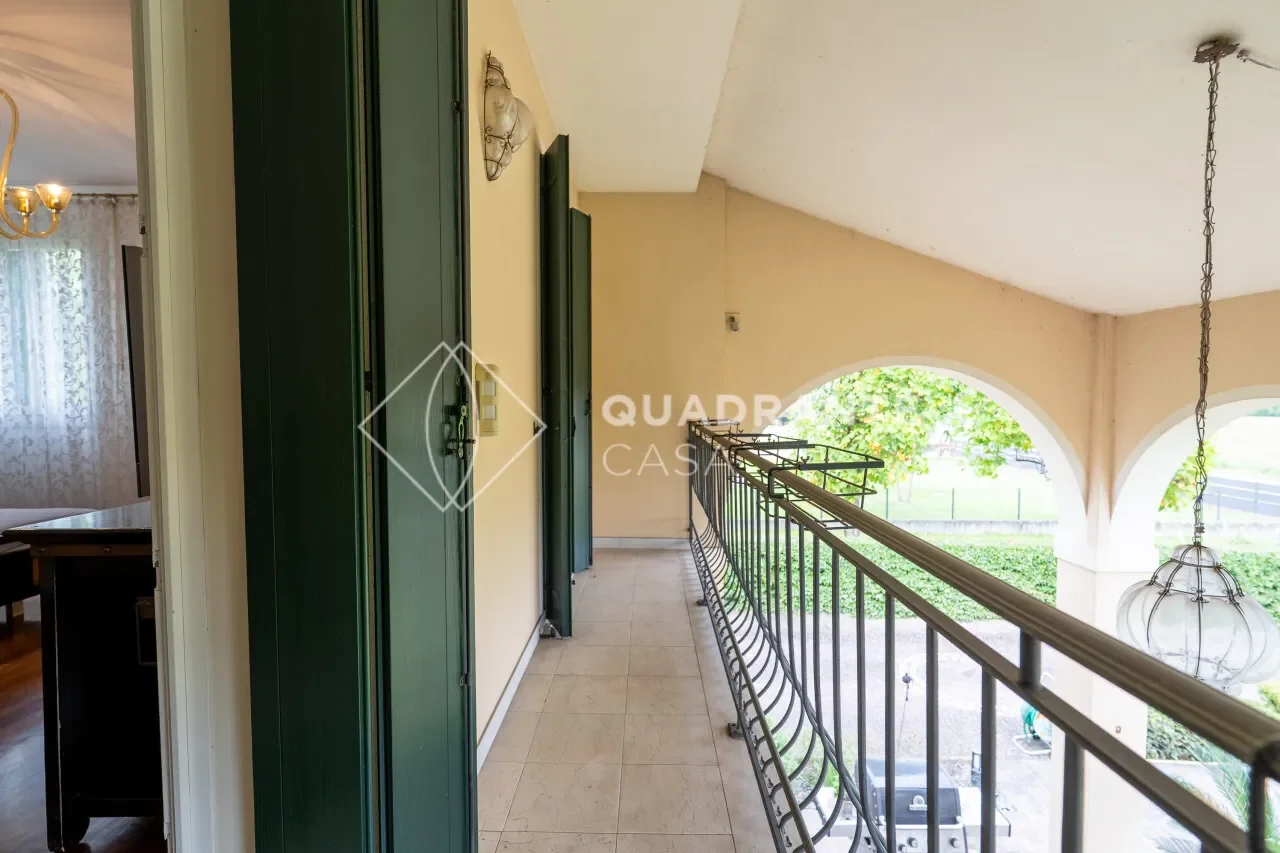 Gallery photo 6
