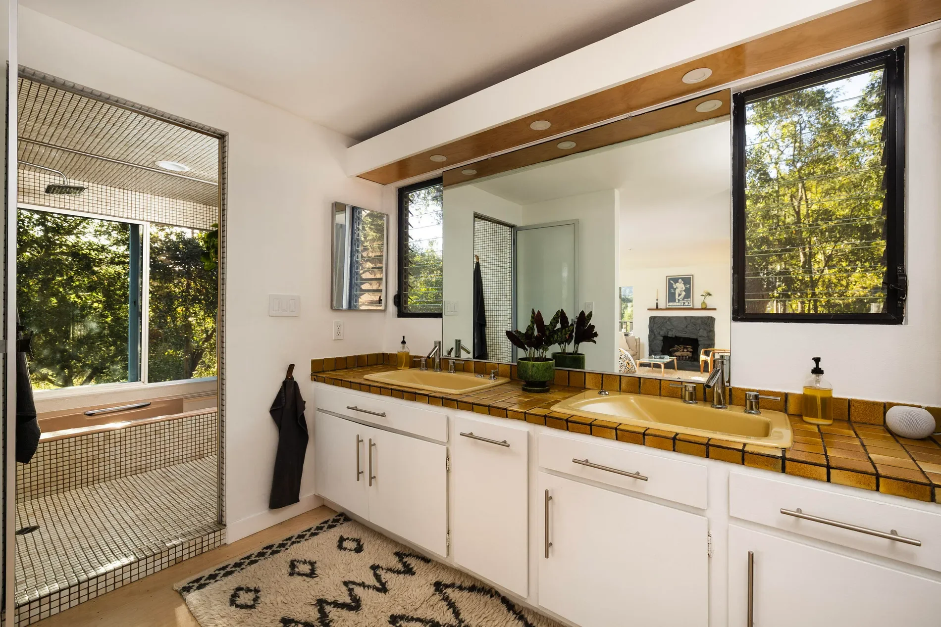 1512 Hillcrest Road, Santa Barbara, California, United States. - Photo 15
