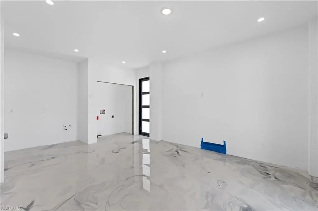 Gallery photo 4