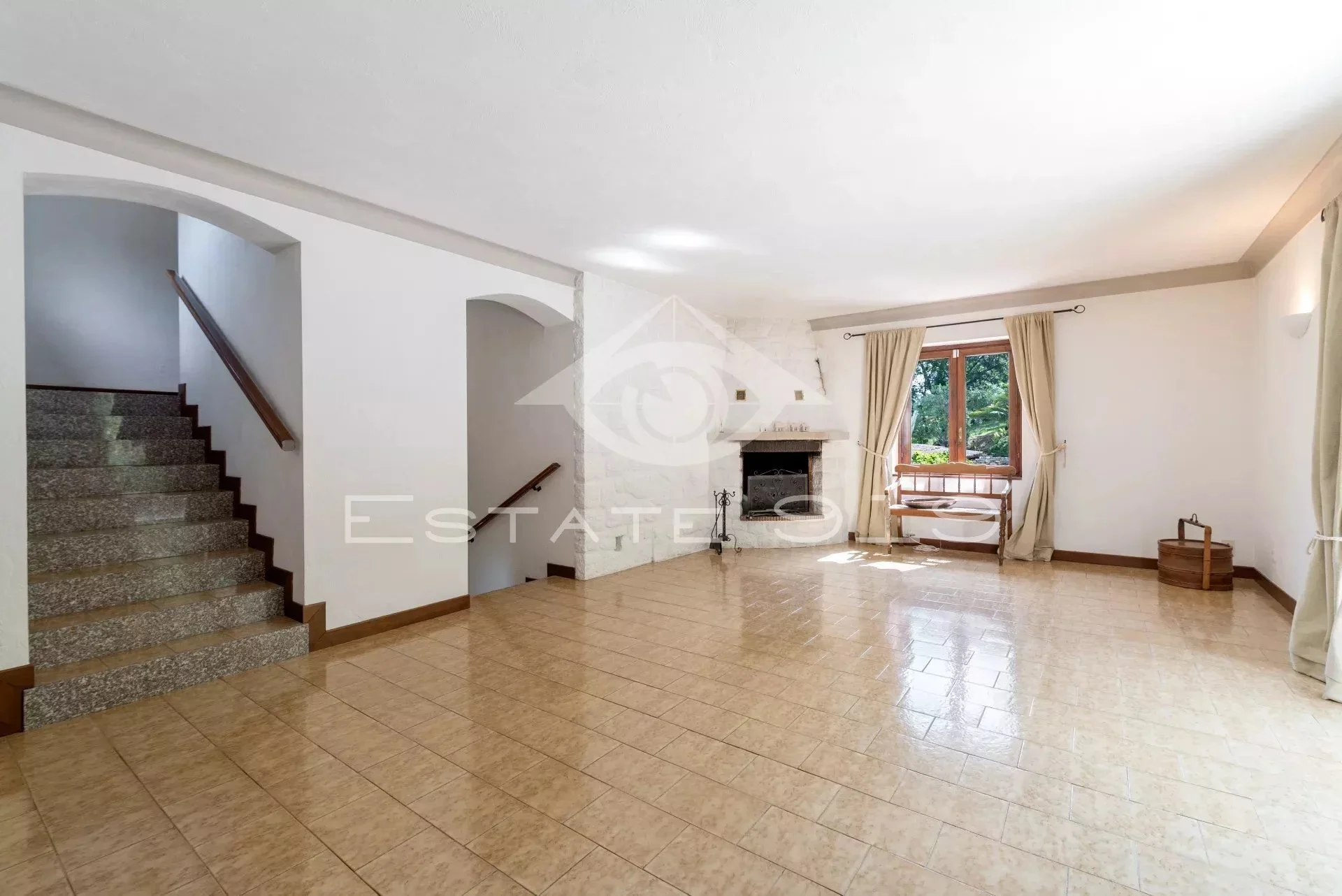 Gallery photo 6