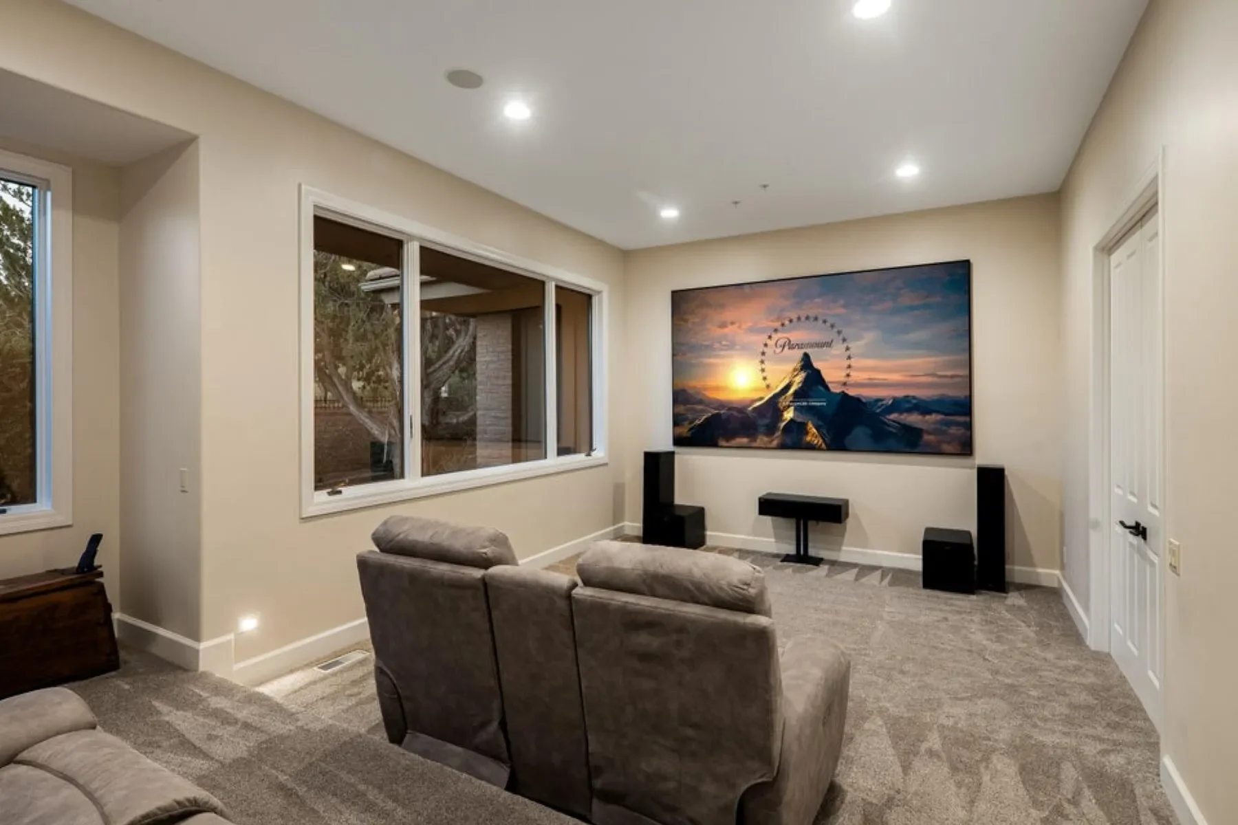 Gallery photo 12