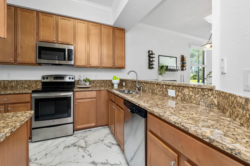 9723 Acqua Court , 311, Naples, FL 34113, Naples, Florida, United States. - Photo 16
