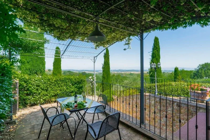 Montaione, Tuscany, Italy. - Photo 24
