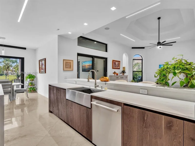 1021 NW 115th Ave, Plantation, Florida, United States. - Photo 33