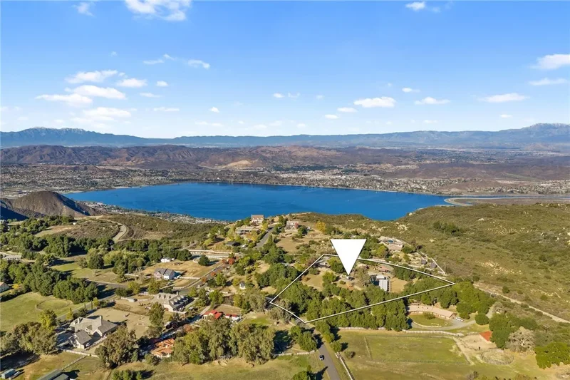 17705 Rodeo Road, Lake Elsinore, CA 92530, Lake Elsinore, California, United States. - Photo 51
