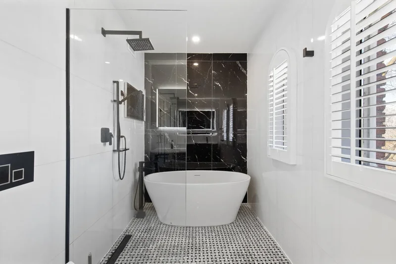 702 Av. Hartland, Montréal, Quebec, Canada. - Photo 14