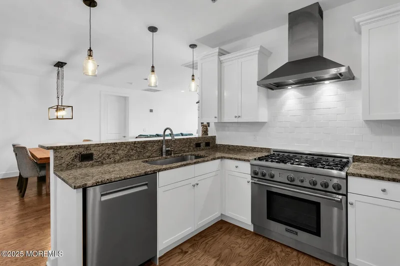 432 Ocean Boulevard, Long Branch, NJ 07740, Long Branch, New Jersey, United States. - Photo 4