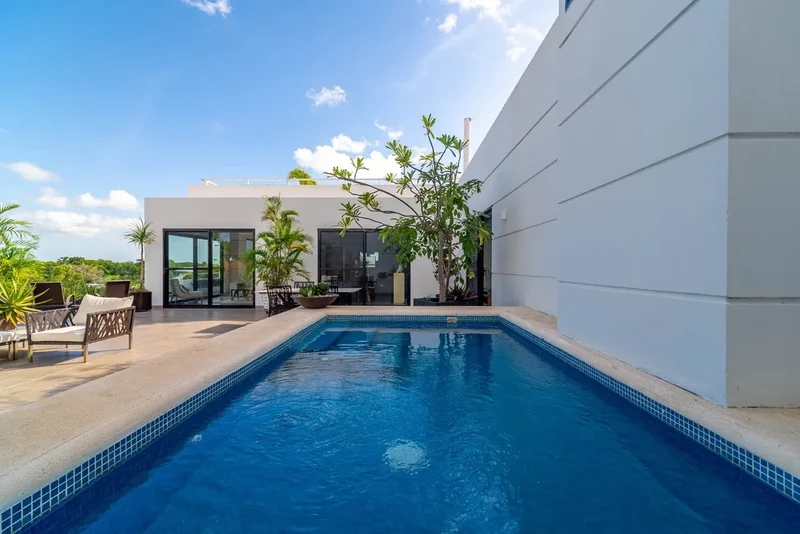 Golf Course Penthouse for Sale in Playa del Carmen