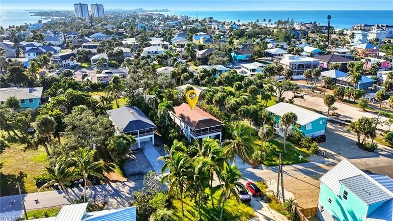 364 Connecticut ST, Fort Myers Beach, Florida, United States. - Photo 25