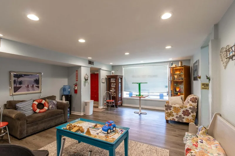 910 Moody Avenue, Galveston, TX 77550, Galveston, Texas, United States. - Photo 4
