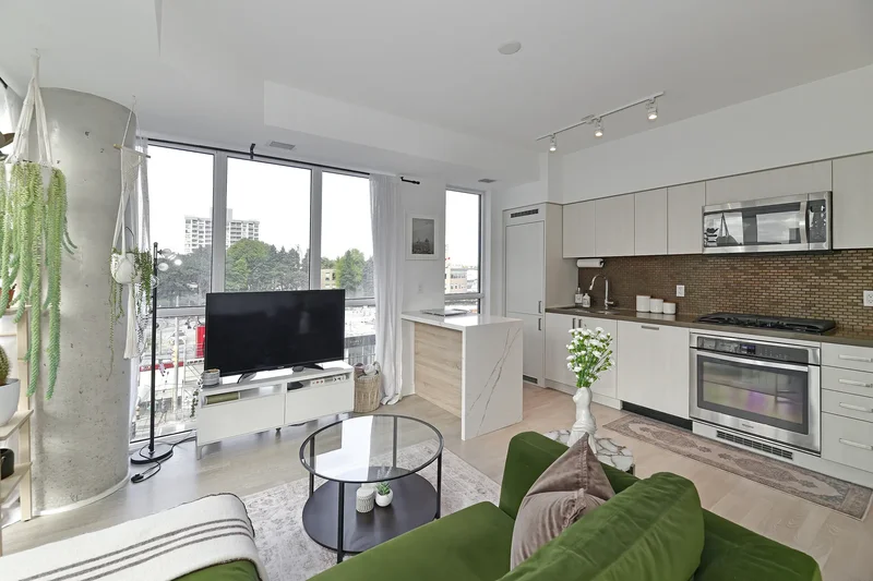 501 St Clair Ave W  326, Toronto, ON M5P 0A2, Toronto, Ontario, Canada. - Photo 3