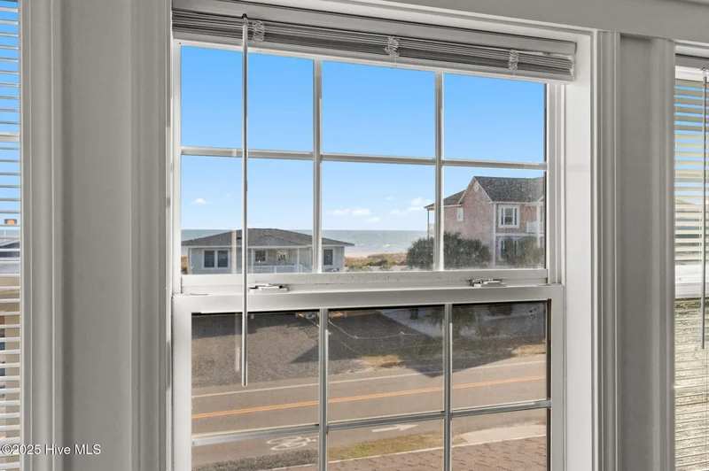 552 Ocean Boulevard W, 28462, North Carolina, United States. - Photo 53