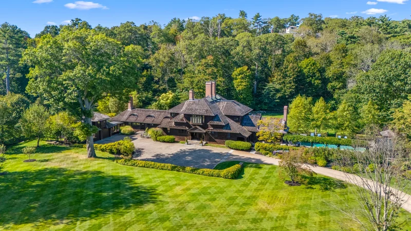 159 Bridge Street , Manchester, MA 01944, Manchester-by-the-Sea, Massachusetts, United States. - Photo 8