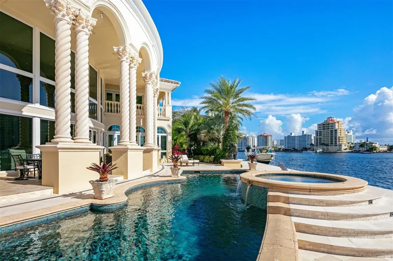 2 PELICAN DR, Fort Lauderdale, Florida, United States. - Photo 14