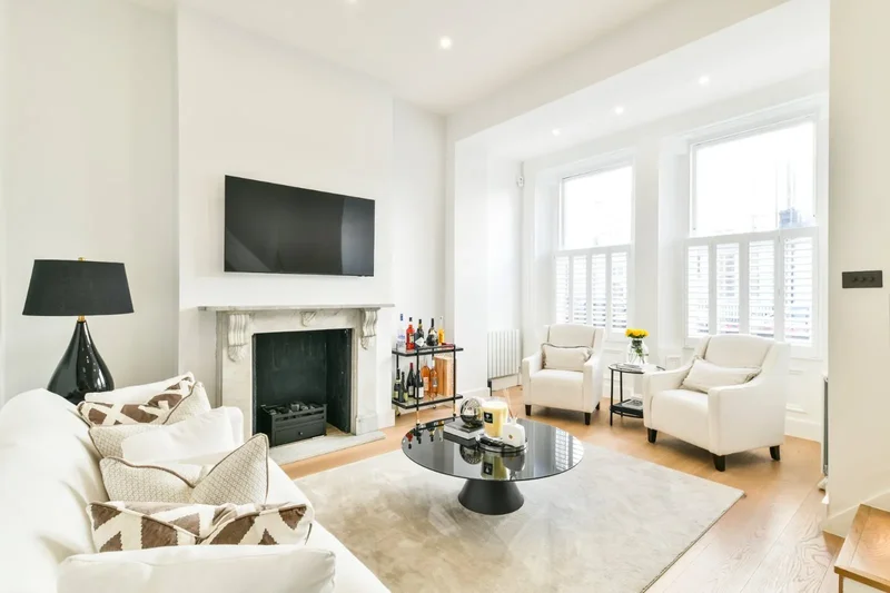 A stunning newly refurbished two double bedroom, two bathroom flat with private terrace and patio.
