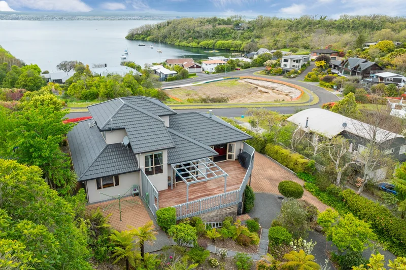 19 Te Urunga Place, Acacia Bay, Taupo, Waikato