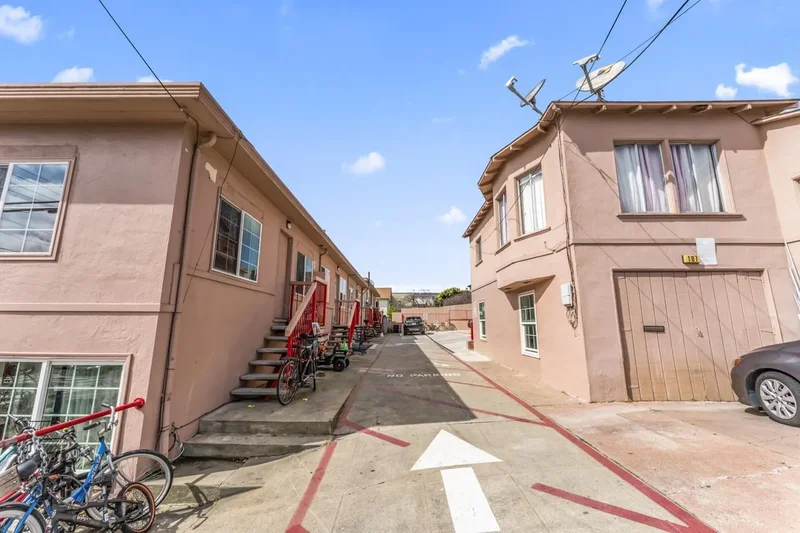 502 Commercial Lane, South San Francisco, California, United States. - Photo 16