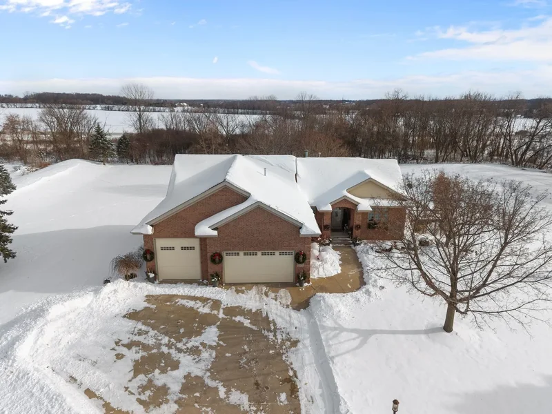 9366 Memory Lane, Neenah, WI 54956, Neenah, Wisconsin, United States. - Photo 31