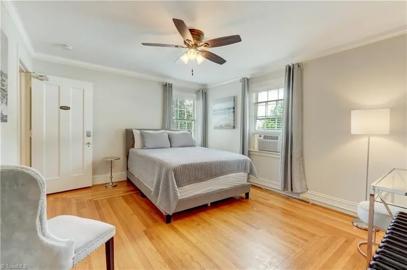 17 E Main Street, Thomasville, North Carolina, United States. - Photo 45