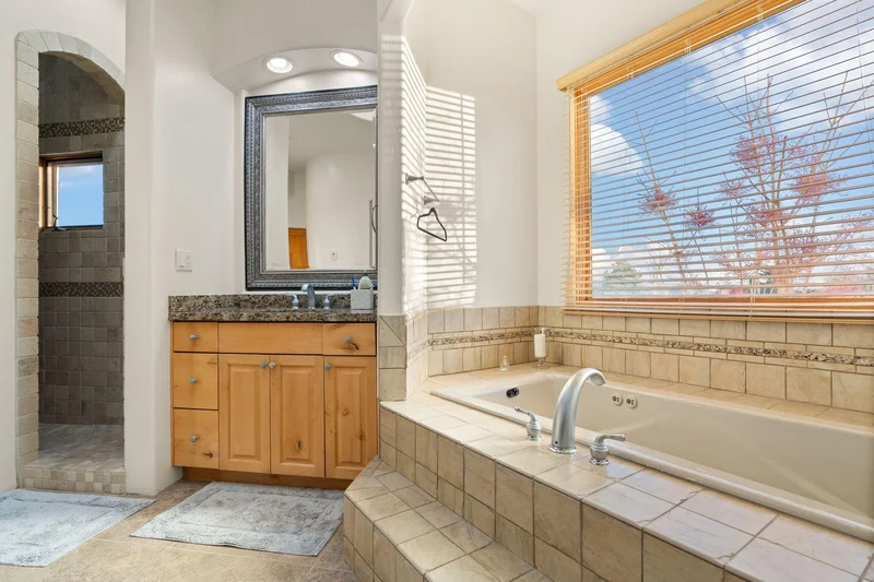 8800 Beverly Hills Avenue NE, Albuquerque, NM 87122, Albuquerque, New Mexico, United States. - Photo 10