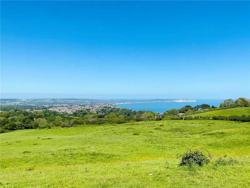 Eastcliff Road, Shanklin, England, United Kingdom. - Photo 28