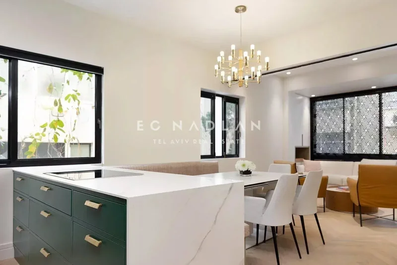 For sale in Tel Aviv, near the Frishman seafront