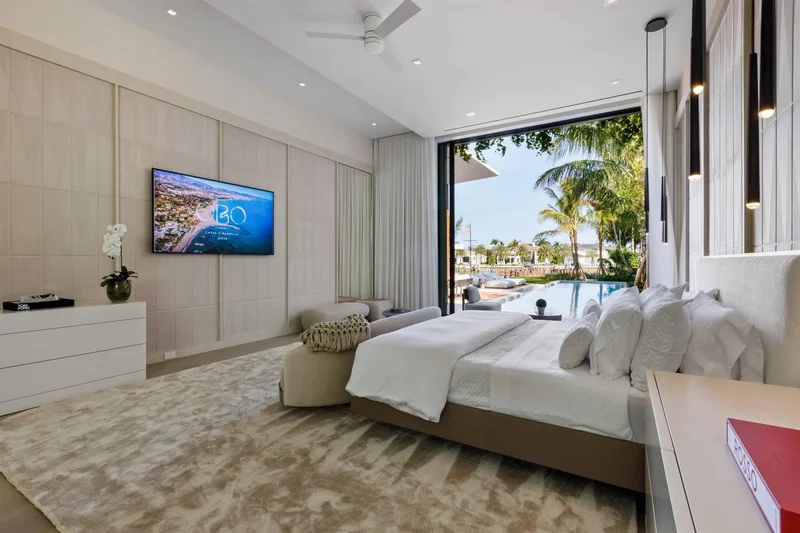 2415 Casas De Marbella Drive, Palm Beach Gardens, Florida, United States. - Photo 24