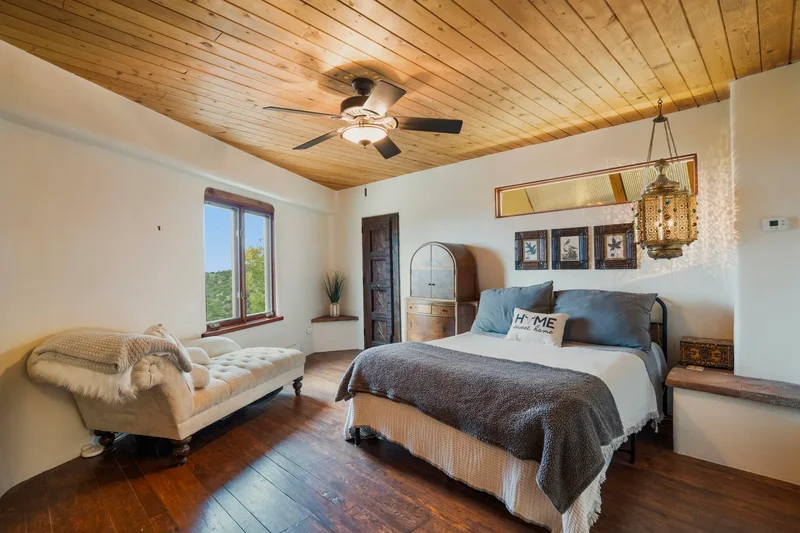 98 La Barbaria Trail, Santa Fe, NM 87505, Santa Fe, New Mexico, United States. - Photo 43